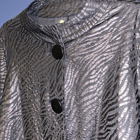 J M Collection black button jacket super chic perfect for black on black - Picture 3 of 7